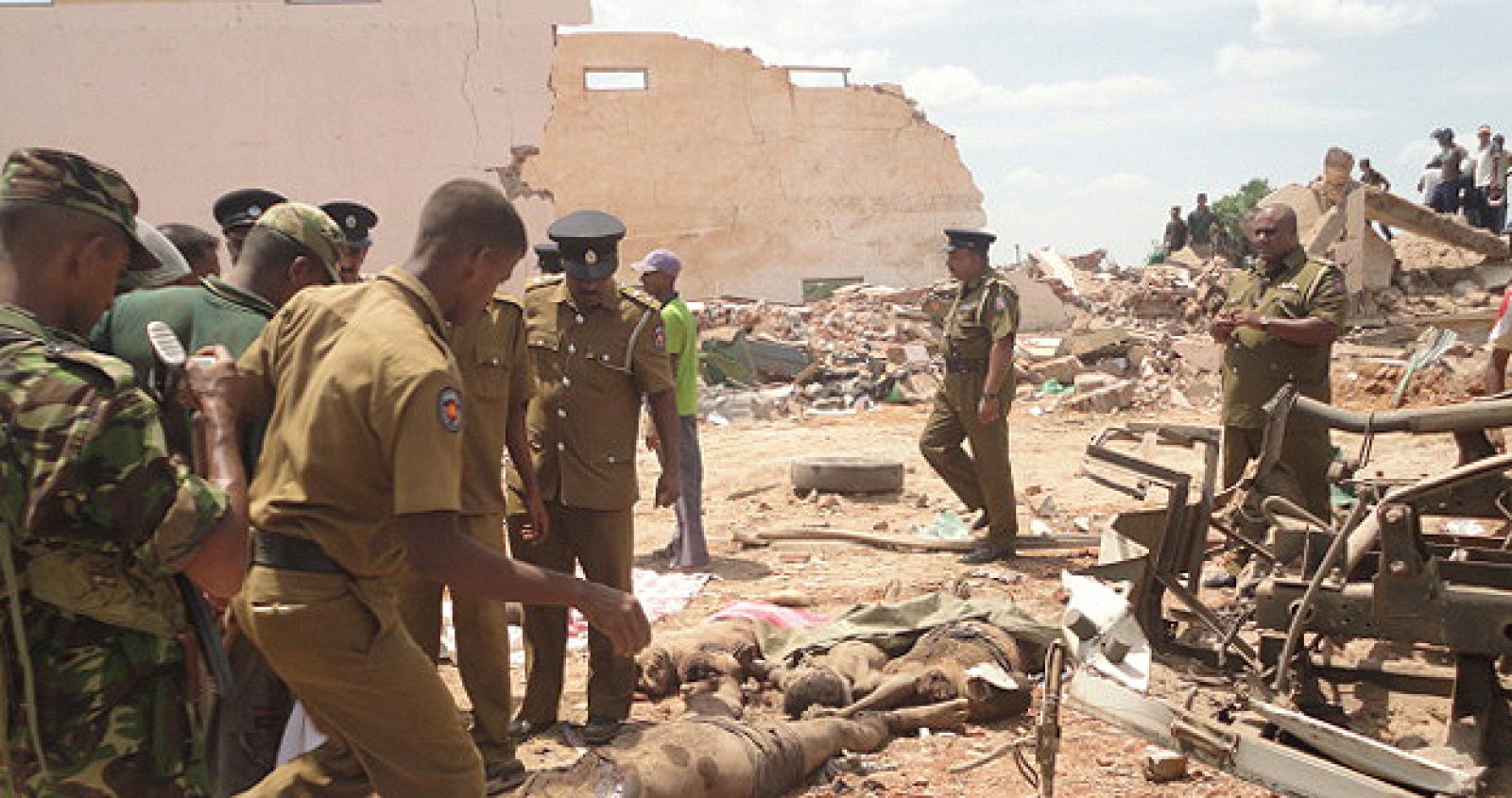 Al menos 60 muertos en una explosión en Sri Lanka