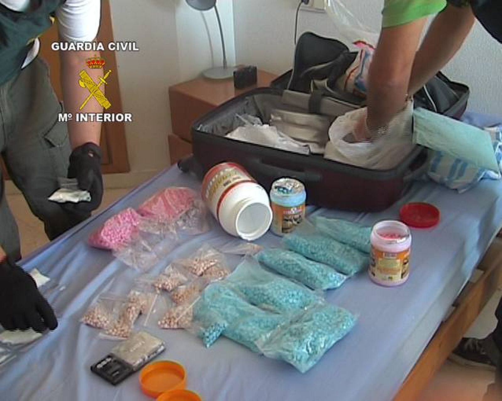 Parte de la droga incautada en la operación 'Flecha'