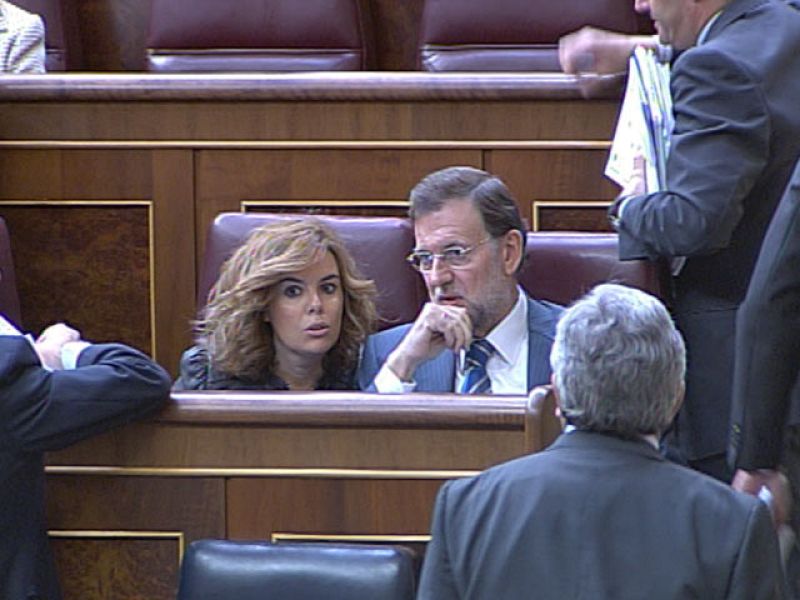 El PP califica los presupuestos de "ruina" y la izquierda critica el anuncio de nuevos recortes