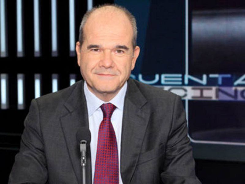 Manuel Chaves adelanta que no revisará la rebaja de salarios de los funcionarios