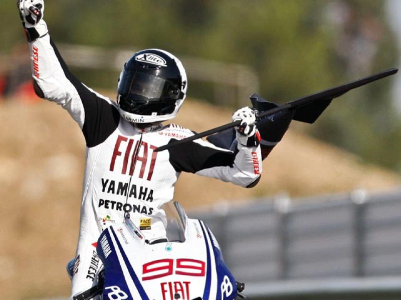 El campeón del Mundo, Jorge Lorenzo, gana por tercera vez en Estoril