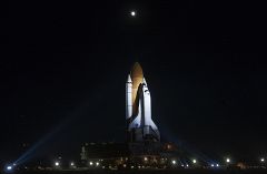 El Discovery 'se resiste' a iniciar su último viaje