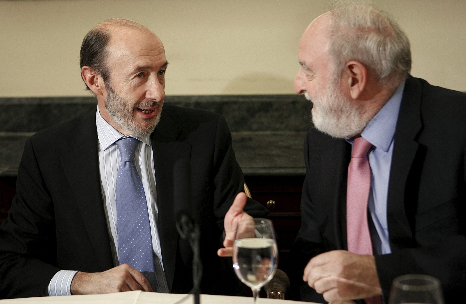 RUBALCABA CLAUSURA JORNADAS DE PERIODISMO