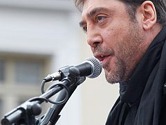 Javier Bardem denuncia el "puro olvido" del pueblo saharaui en la manifestación de Madrid