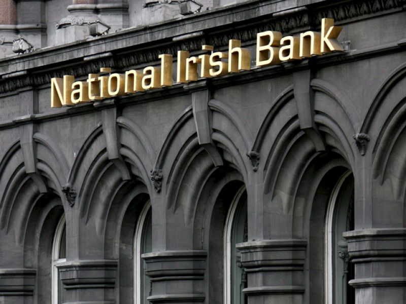 Irlanda admite "conversaciones" sobre su deuda, pero asegura que no ha solicitado un rescate