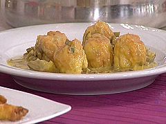 Albóndigas de espinaca y pollo en salsa (19/11/10)