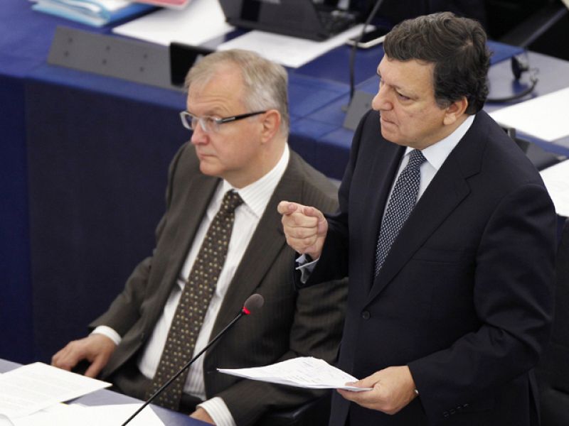 Los líderes europeos tratan de calmar a los mercados financieros