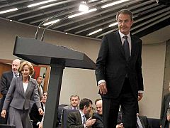 Zapatero promete a los empresarios acelerar las reformas económicas pendientes