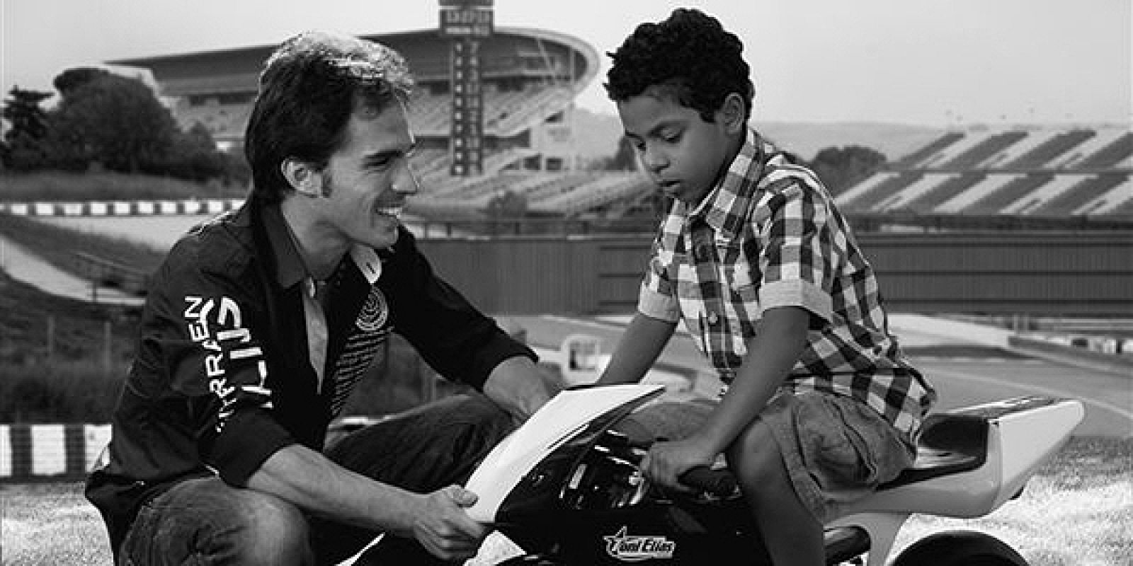 Toni Elías junto a Marc.