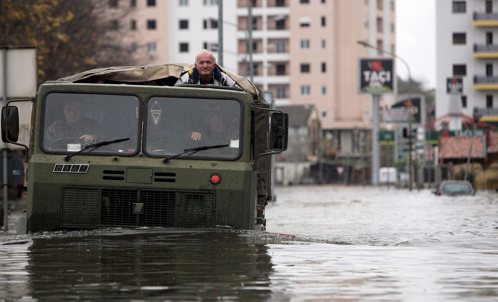 EL GOBIERNO HA DECLARADO ESTADO DE EMERGENCIA CIVIL POR LAS INUNDACIONES