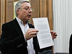 Blanco anuncia la apertura de 442 expedientes disciplinarios a los controladores aéreos