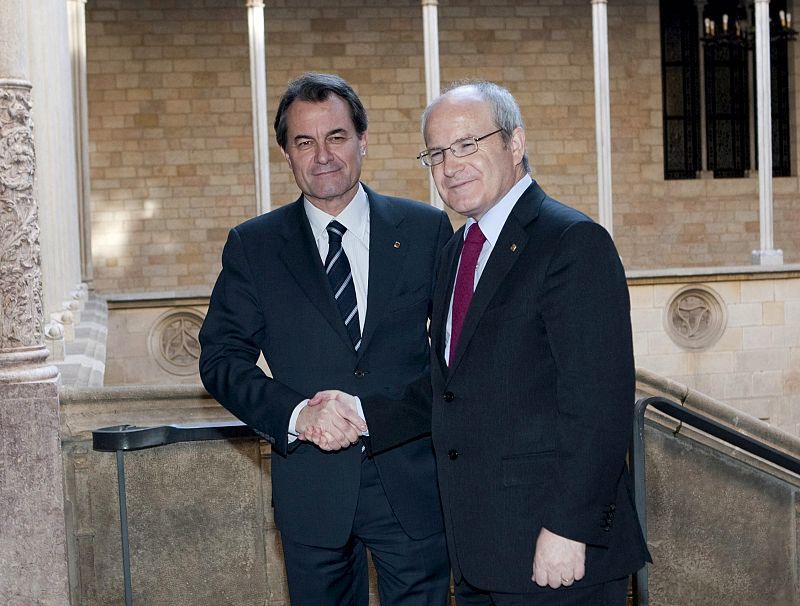 Montilla y Mas se reúnen para negociar el traspaso de poderes