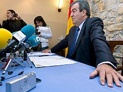 Cascos arremete contra Génova y se muestra disponible a encabezar una alternativa al PP