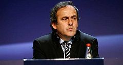 Platini anuncia que la UEFA dará un Balón de Oro europeo