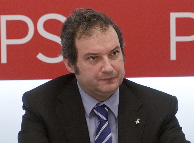 Tura quiere ser alcladesa de Barcelona porque la ciudad "ha perdido entusiasmo" con Hereu