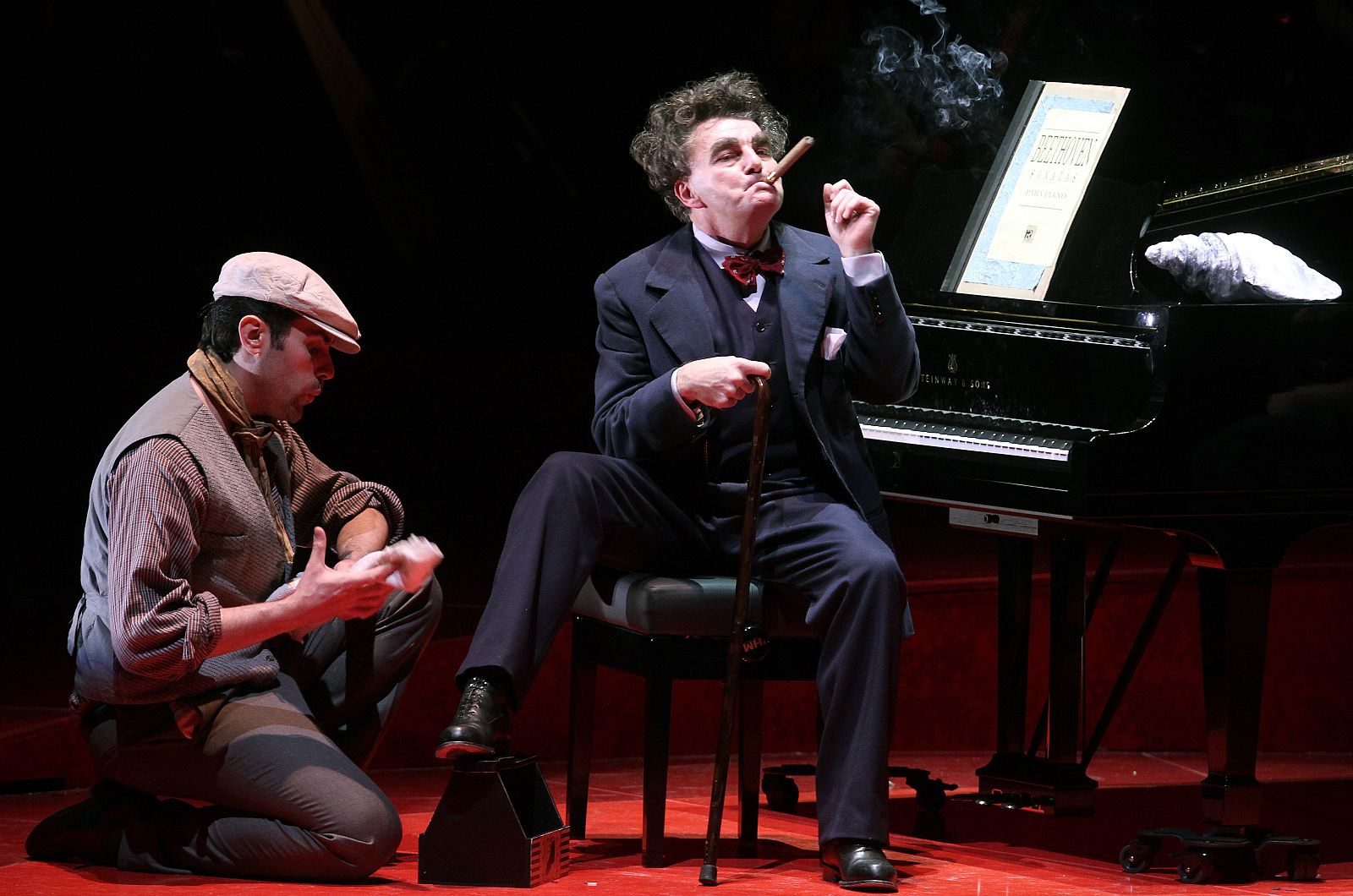 El actor Antoni Comas, en el papel de Amadeu Vives