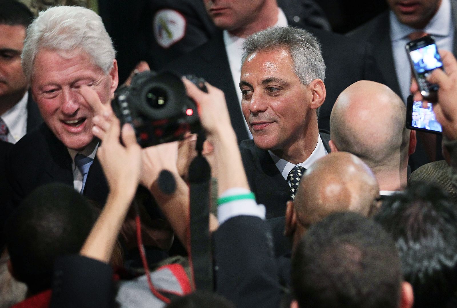 Bill Clinton Campaigns For Rahm Emmanuel In Chicago