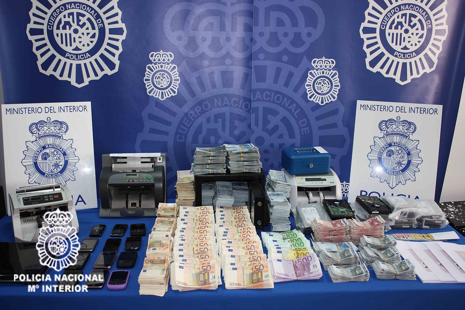 28 personas detenidas por blanquear 100 millones de euros