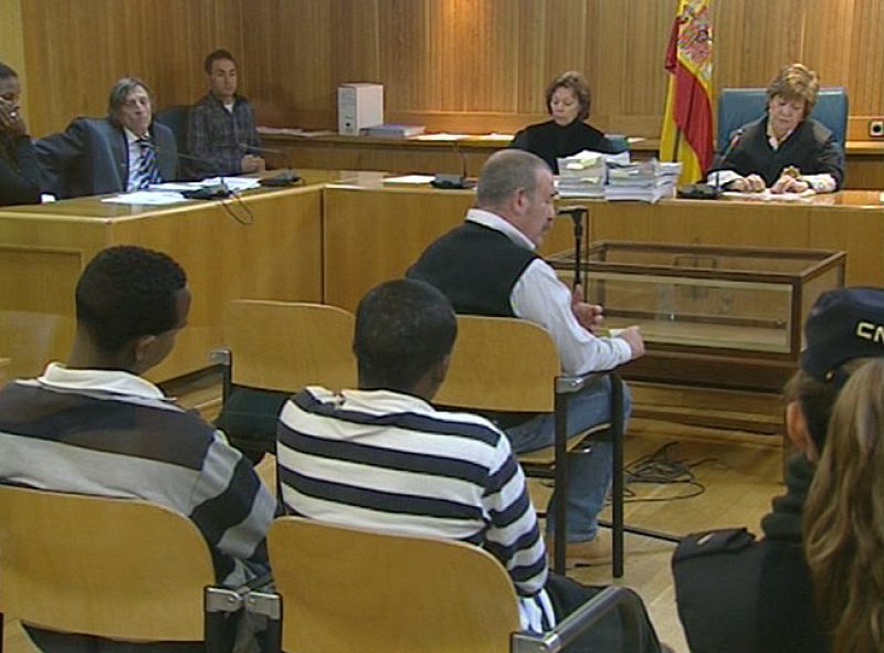 El maquinista del Alakrana dice que un pirata le enseñó una bolsa "llena de dinero"