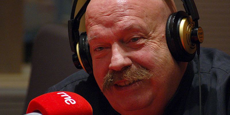 José María Íñigo retransmitirá la semifinal y final de Eurovisión 2011