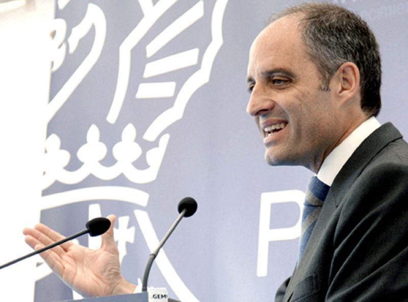 Camps agradece el apoyo del PP y Génova se atribuye su designación como candidato