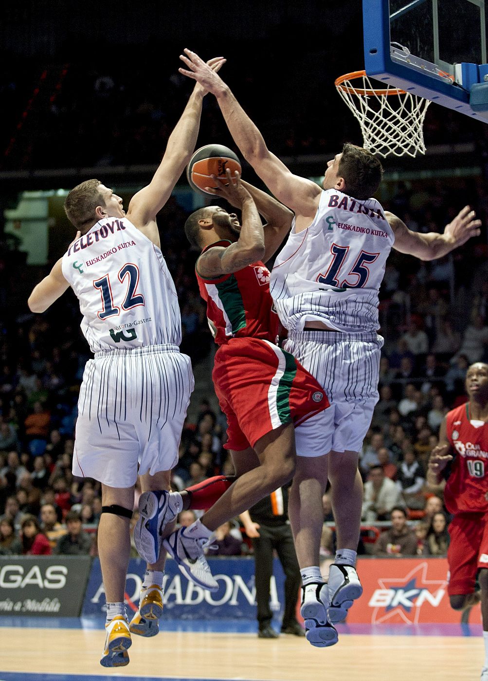 CAJA LABORAL - CB GRANADA