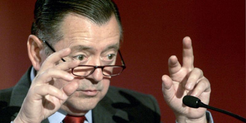 Tres meses de prisión e inhabilitación al consejero delegado del Santander por acusación falsa