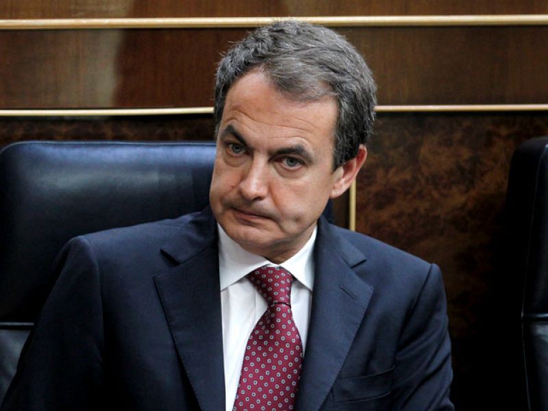 Zapatero defiende los niveles de bienestar : "Si esto no es mejorar, que venga Dios y lo vea"