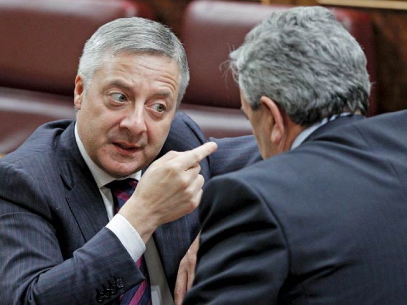 Blanco afirma que el acuerdo con los sindicatos "despeja cualquier duda sobre el futuro de AENA"