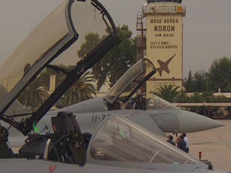 España pone a disposición de la OTAN las bases de Rota y Morón para atacar Libia