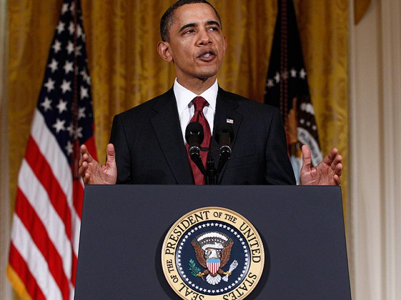 La comunidad internacional da un ultimátum a Gadafi entre dudas sobre su alto el fuego