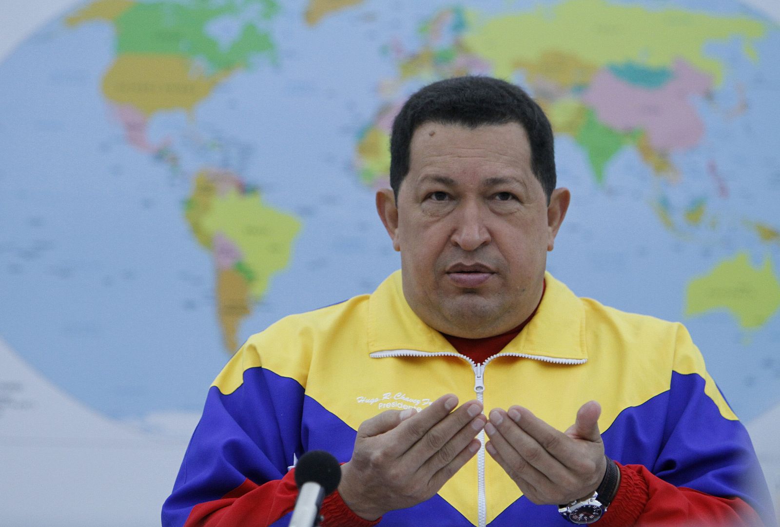 CHÁVEZ INSISTE EN QUE CESE "AGRESIÓN CONTRA LIBIA Y CONTRA CUALQUIER PAÍS"
