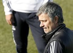 Mourinho: "Jugaremos 38 partidos con o sin parón"