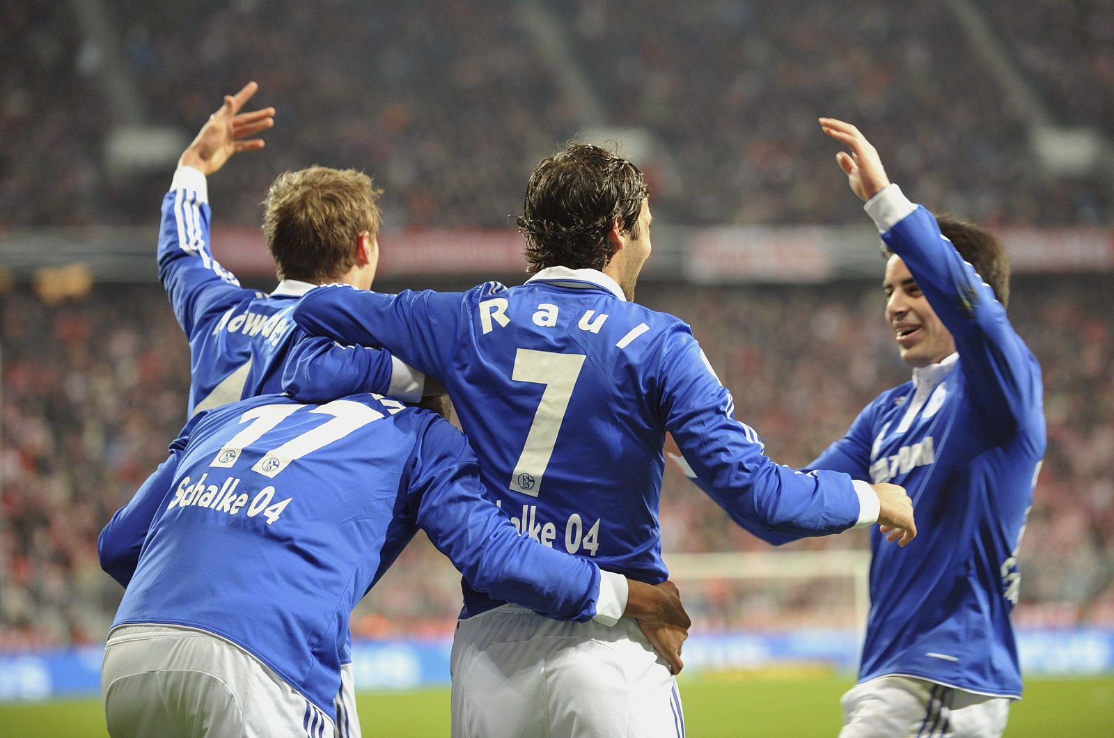 BAYERN MUNICH VS SCHALKE 04