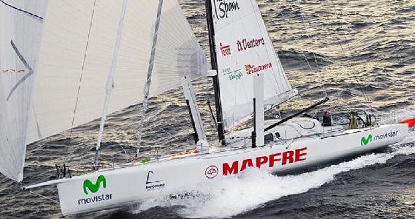 El 'Mapfre' de Iker Martínez y Xabi Fernández ha logrado la segunda posición de la Barcelona World Race.