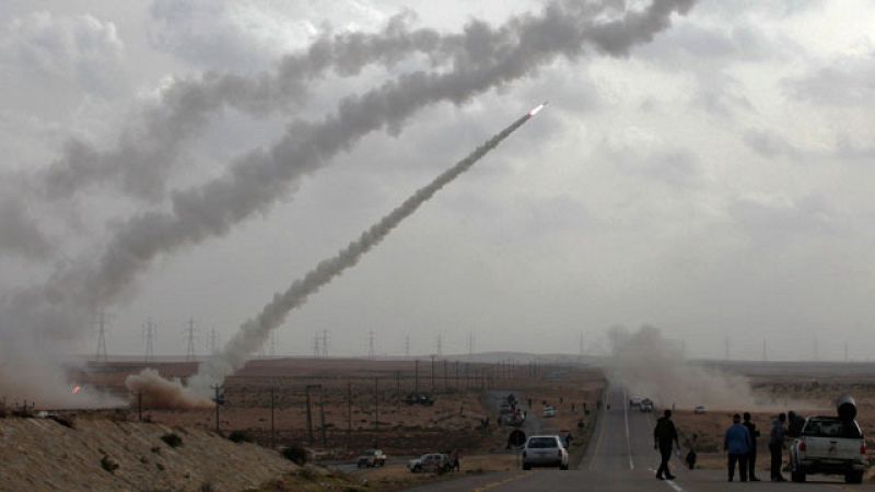 Gadafi envía una carta a Obama para pedirle que cesen los ataques de la OTAN