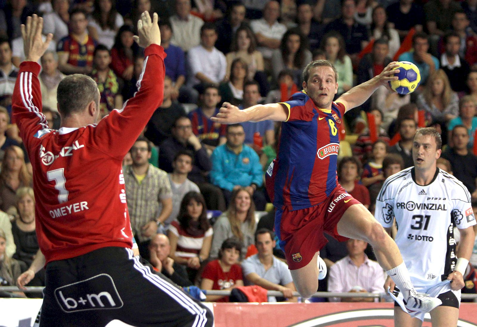 F.C.BARCELONA BORGES -THW KIEL