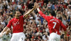 Manchester United golea y le pasa la presión al Chelsea