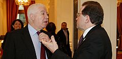 El vicepresidente del BCE admite desconfianza de los mercados en las medidas anticrisis de la la UE