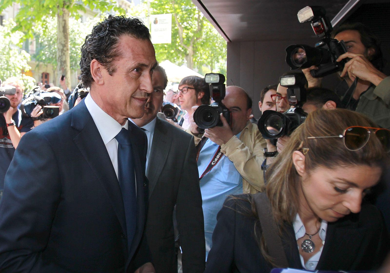 LAS DIRECTIVAS DEL FC. BARCELONA Y EL REAL MADRID SE REUNEN PARA COMER