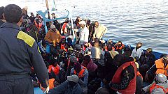 Llegan más de 1.200 inmigrantes a la isla italiana de Lampedusa desde Libia