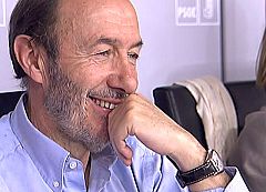 Zapatero sobre Rubalcaba: "Es capaz de ganar en diez meses unas elecciones, es un esprínter"