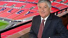 La federación inglesa pide retrasar la elección a presidente de la FIFA