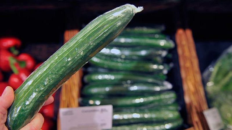 La Comisión Europea levanta la alerta sanitaria sobre los pepinos españoles