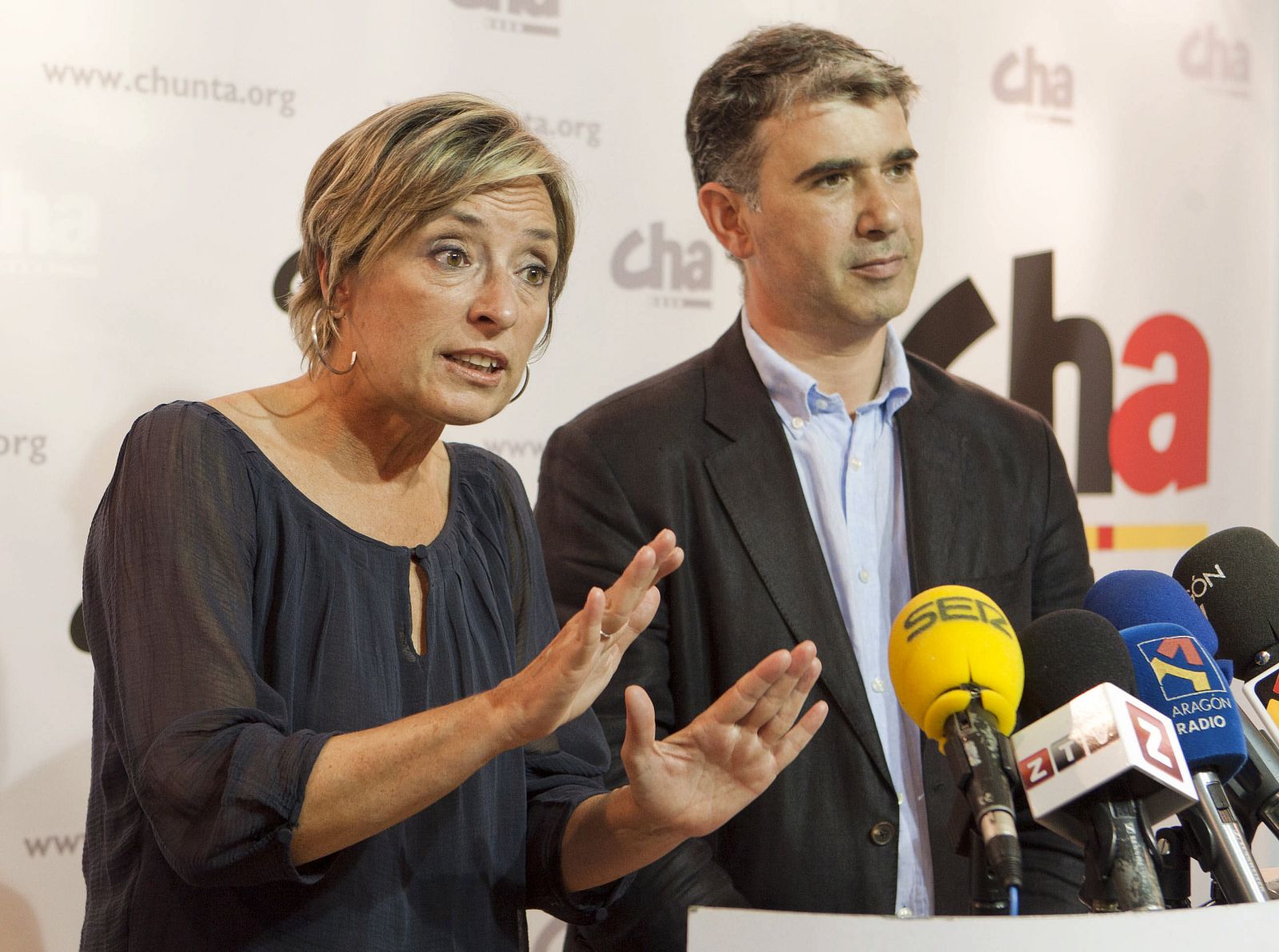 NIEVES IBEAS Y JUAN MARTÍN EN RUEDA DE PRENSA