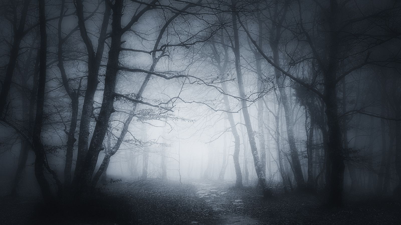 Demuéstranos tu talento para el terror con una historia de miedo en menos de 140 caracteres.