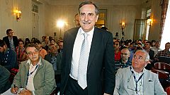 Gómez anuncia un alza del salario mínimo del 2,5% y más cotizaciones para el fondo austriaco