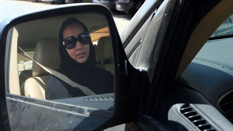 Las mujeres de Arabia Saudí se rebelan contra la prohibición de conducir 