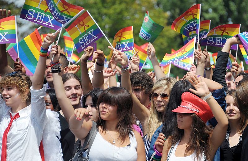La ONU aprueba por primera vez promover la igualdad de los homosexuales en el mundo
