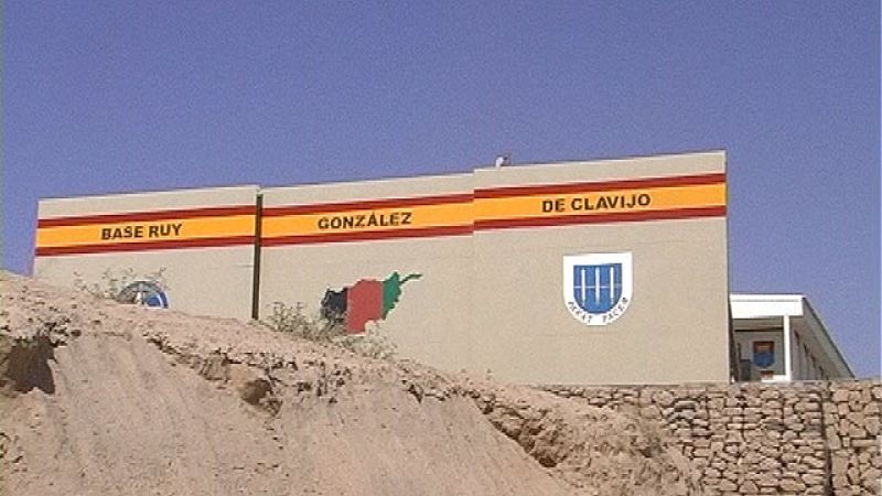 Cuatro militares españoles y un intérprete heridos tras el ataque a un blindado en Afganistán